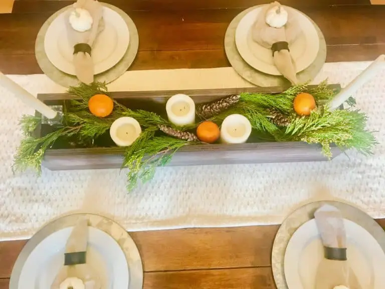 DIY Super Easy Wooden Centerpiece Box