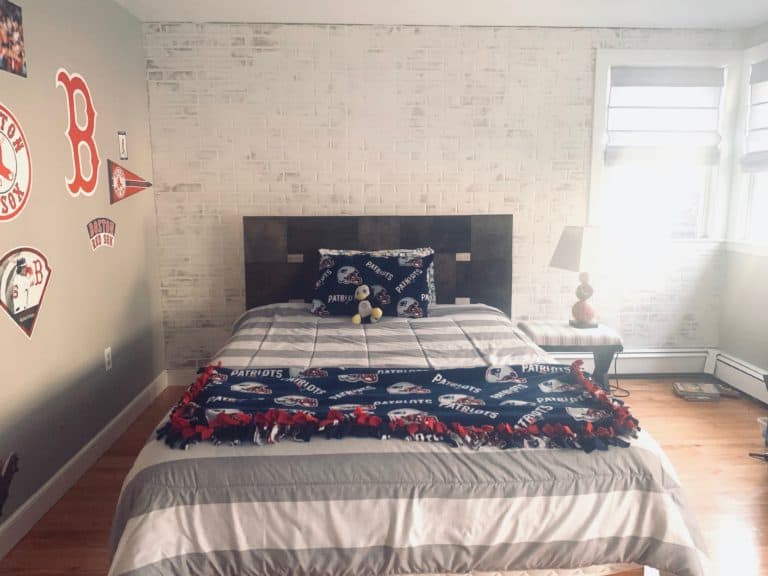 Faux Brick Feature Wall- One Room Challenge