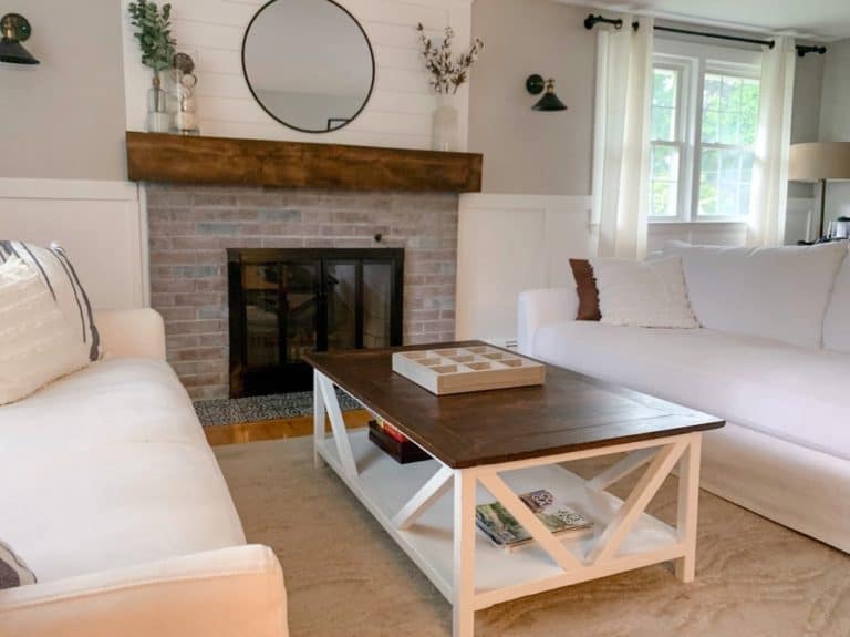 Living room with farmhouse coffee table