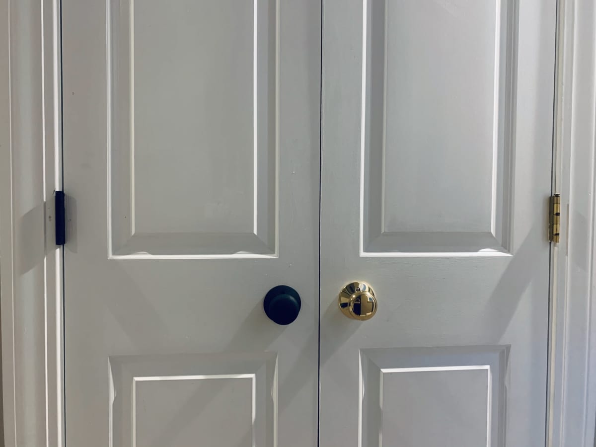 Easy Way to Update Old Gold Door Hardware with Paint