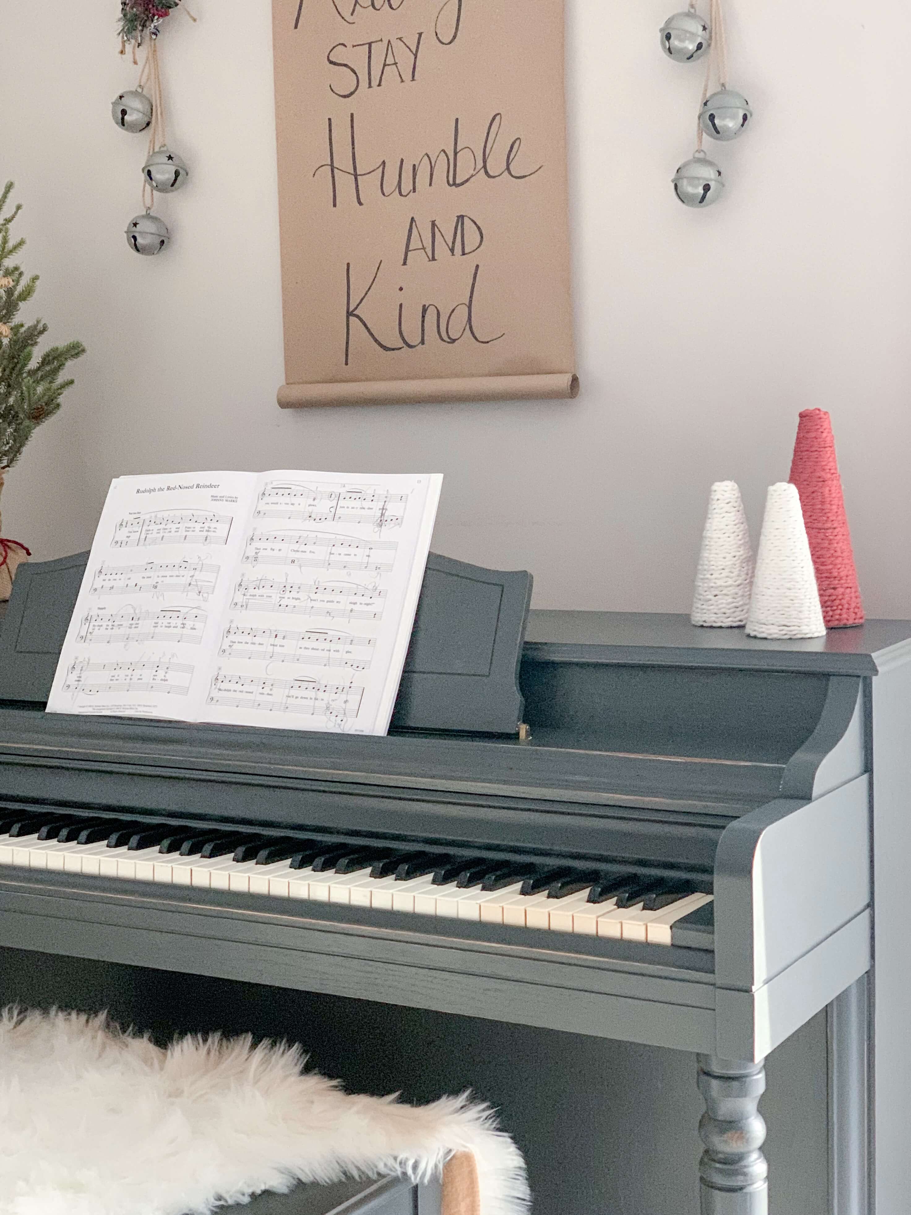 Side view finished piano