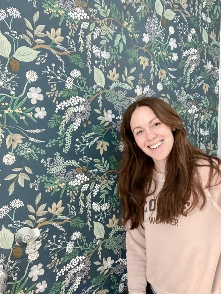 Pic of me with wallpaper