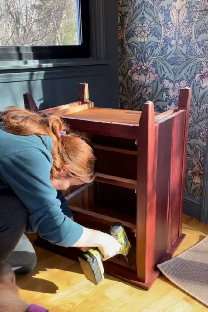 Removing top with screwdriver